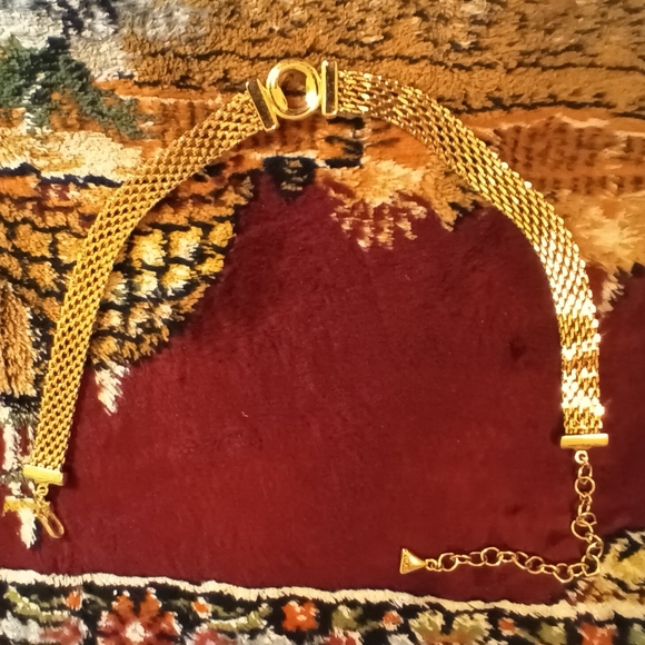 Vintage Gorgeous Liz Claiborne Necklace - Picture 2 of 9